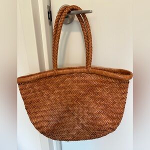 Juju and Co light brown woven tote bag